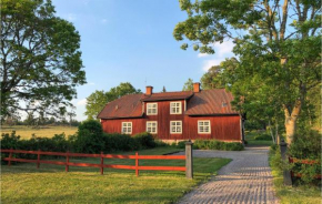 3 Bedroom Beautiful Home In Mantorp, Mantorp